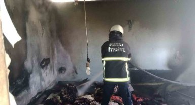 Kırıkhan'da ev yangını