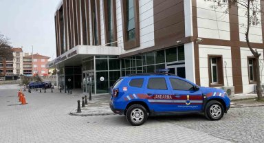 Konya'da mibzerin altında kalan çiftçi yaralandı