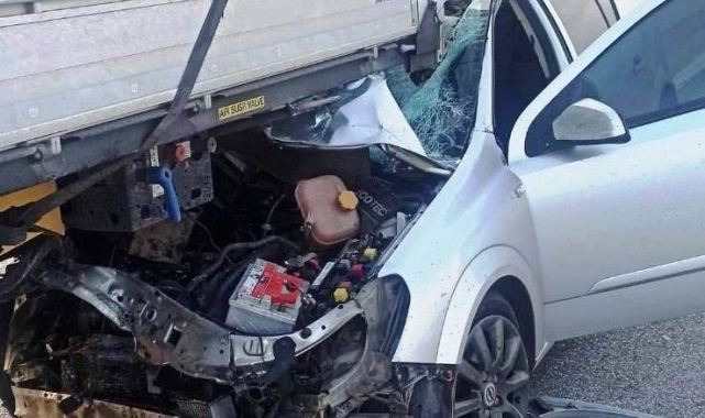 Konya'da otomobil tıra arkadan çaptı: 1 ağır yaralı