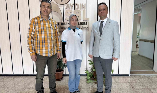 Liseli genç 'yeşil geleceği' resmetti, il birincisi oldu