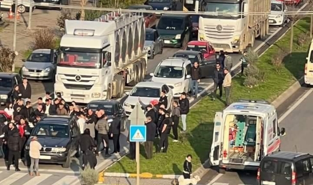 Lüleburgaz'da motosiklet otomobile çarptı: 1 ölü