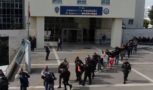 "Mahzen-3" operasyonunda yakalanan 52 şüpheli adliyeye sevk edildi