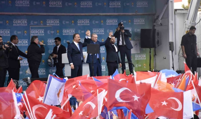 Mardin'de halka hitap eden Cumhurbaşkanı Erdoğan kentten ayrıldı
