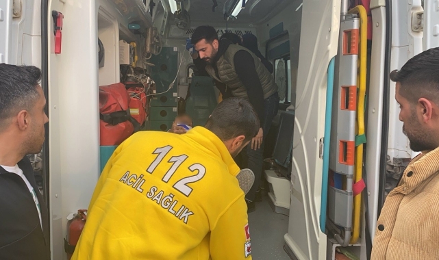 Motosiklet ile otomobil çarpıştı: 1 yaralı