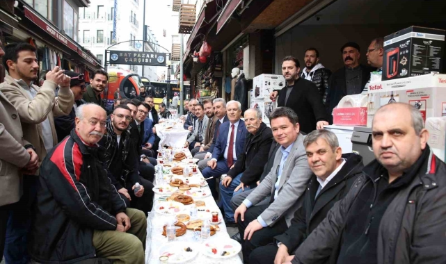 Mustafa Bozbey, Bursa bıçağının doğru tanıtılıp sunulması gerektiğini vurguladı