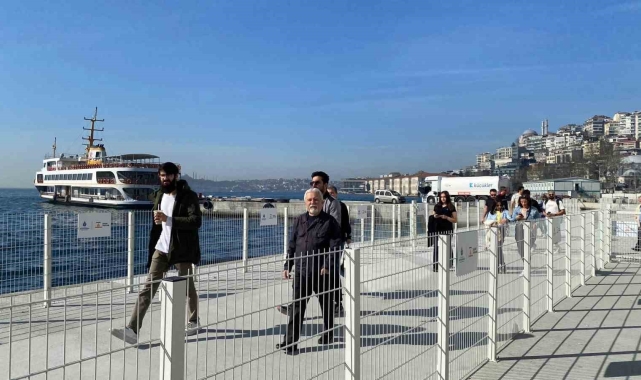 Önce sandık başına ardından Adalar'a gittiler