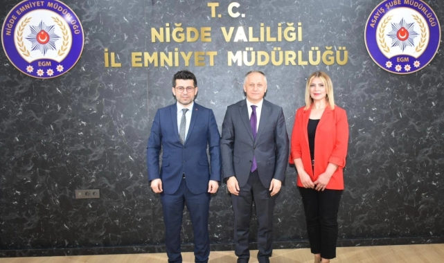 Organlarını bağışlayan Vali Çelik ve Emniyet Müdürü Özdemir'e teşekkür belgesi