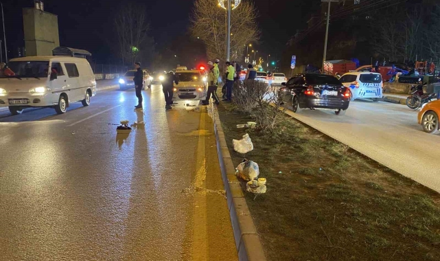 Otomobilin çarptığı kadın yaşam mücadelesine yenik düştü