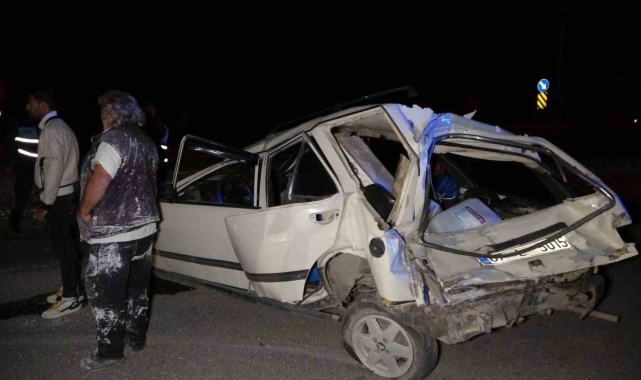 Otomobilin hurdaya döndüğü kazada emniyet kemeri hayat kurtardı