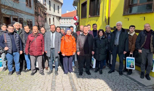 Özkan Alp gazetecilerle bir araya geldi