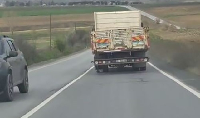 Patlak lastikle kilometrelerce yol gitti, o anlar kamerada