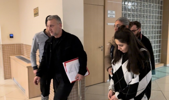 Pendik'te yeni doğan bebeğini camdan atan anne tutuklandı