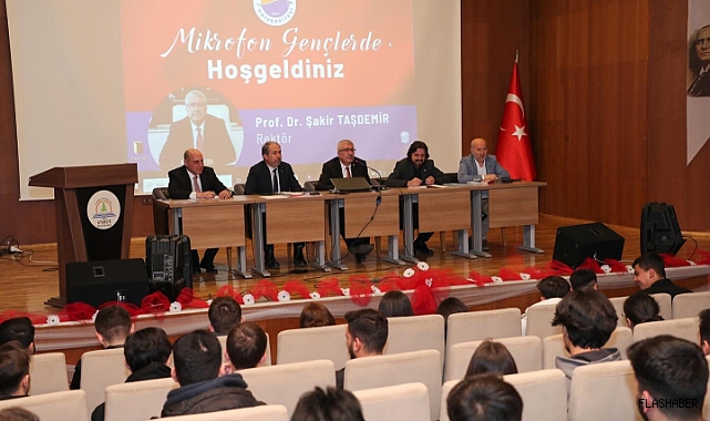 REKTÖRÜ TAŞDEMİR ÖĞRENCİLERİN SORUNLARINI DİNLEDİ!