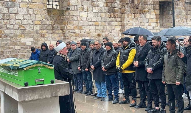 Ruhsatsız klinik can aldı