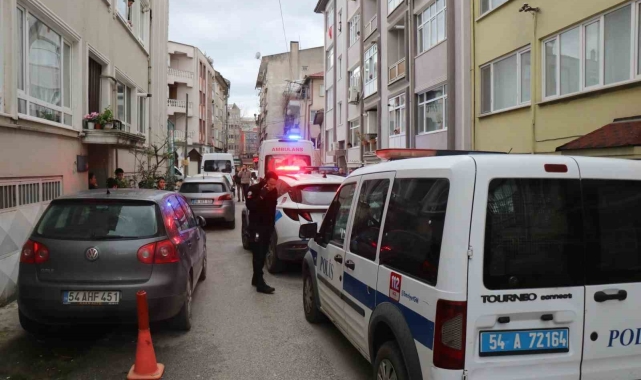 Sakarya'da iki grup arasında bıçaklı kavga: 1 yaralı