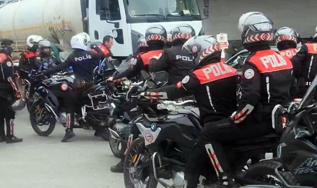 Sakarya'da trafik kavgası: Bölgeye çok sayıda polis sevk edildi