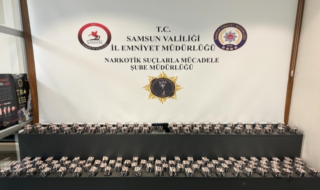 Samsun'daki uyuşturucu operasyonunda 18 bin 998 sentetik ecza ele geçirildi
