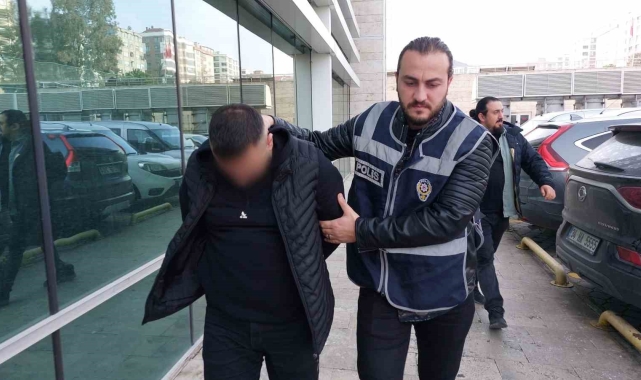 Samsun'da 2 kişiyi yaralayan silahlı saldırgan adliyeye sevk edildi