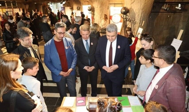 Samsun'da 'Dilimizin Zenginlikleri' sergi ve tiyatro etkinliği