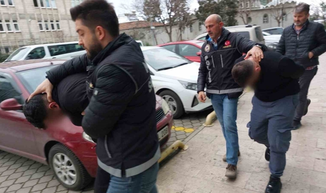 Samsun'da uyuşturucu ticaretinden 2 kişi tutuklandı