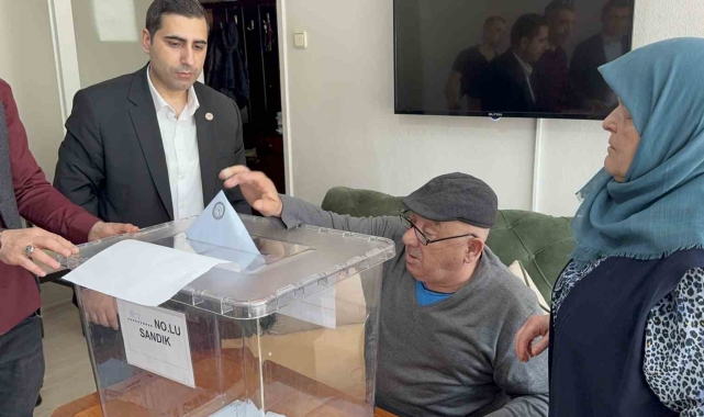 Sandık o hastaların ayağına gitti