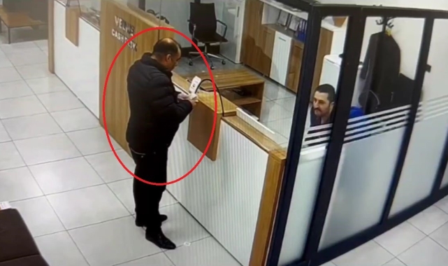 'Sazan sarmalı' yöntemiyle dolandırıcılık yapan çete çökertildi: 20 tutuklama