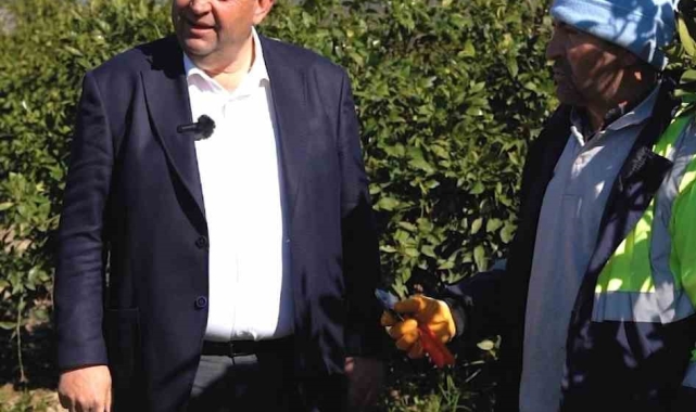 Seferihisar Belediyesi çiftçilerin yüzünü güldürdü