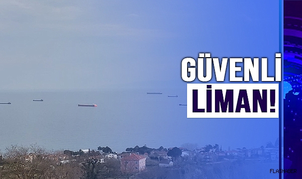 SİNOP'TA YÜK GEMİLERİ LİMANA SIĞINDI!