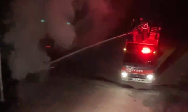 Siverek'te elektrik panosu bomba gibi patladı