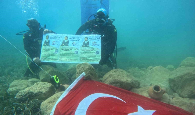 SMA'lı Aren bebek için deniz altında bayrak açtılar