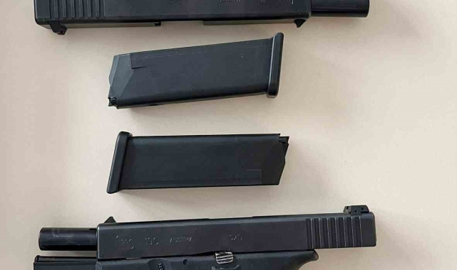 Sosyal medya hesaplarından silah ile paylaşım yapan 2 çocuk gözaltına alındı