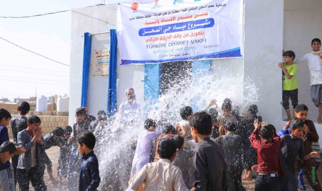 TDV, Yemen'de su kuyusu açtı: 34 bin kişi faydalanacak