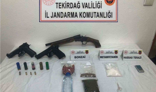 Tekirdağ'da uyuşturucu, silah ve kaçak purolar ele geçirildi