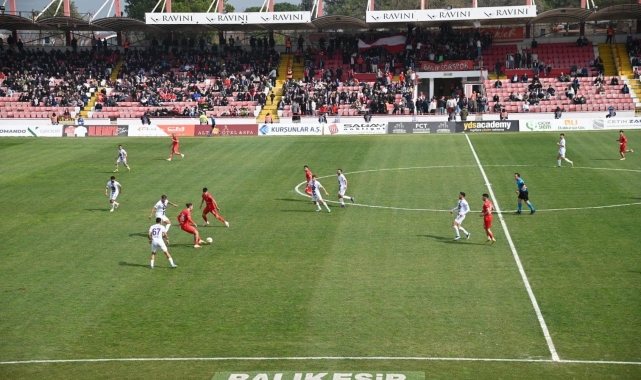 TFF 3. Lig: Balıkesirspor: 1 - Orduspor 1967: 4