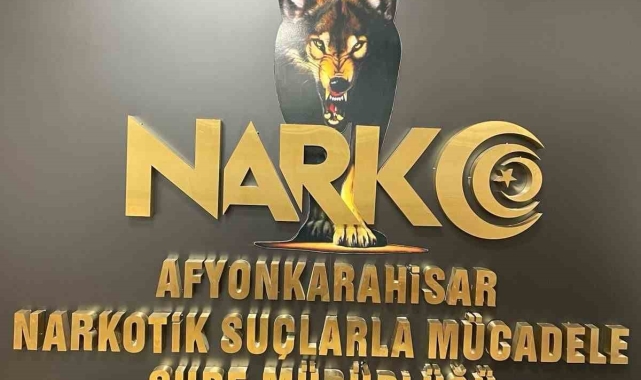 Torbacı operasyonunda yakalanan 2 kişiden biri tutuklandı