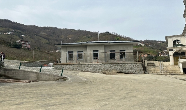 Trabzon'da üç ilçede sağlık tesisi inşaatları devam ediyor