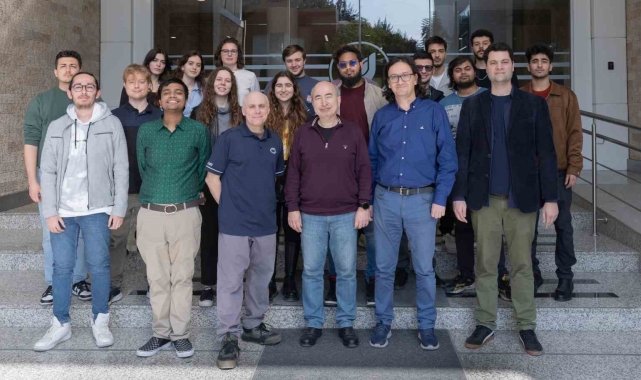 Türk ve ABD'li öğrencilerden akıllı yatak