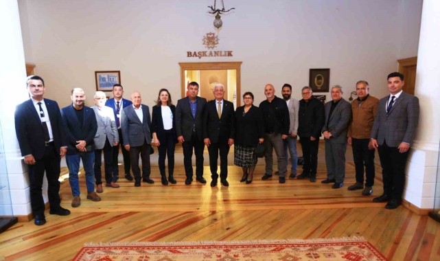 Üretim Kooperatiflerinden Başkan Gürün'e teşekkür ziyareti