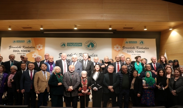 Üsküdar Üniversitesi'nde "Zirvedeki Kadınlar Ödül Töreni" gerçekleşti