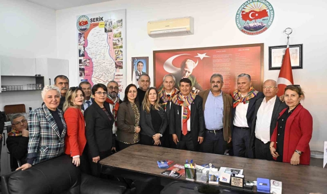 Uysal: "Bütün milleti birleştirip geleceğe hazırlamak, güven tesis etmek zorundayız"