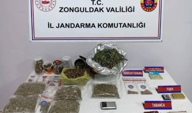 Uyuşturucu operasyonu jandarma kamerasında