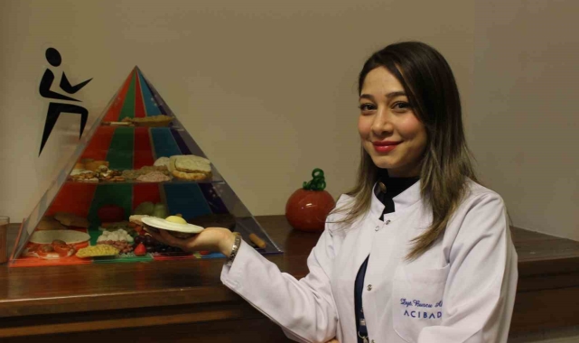 Uzman diyetisyenden "ramazanda beslenme" önerileri