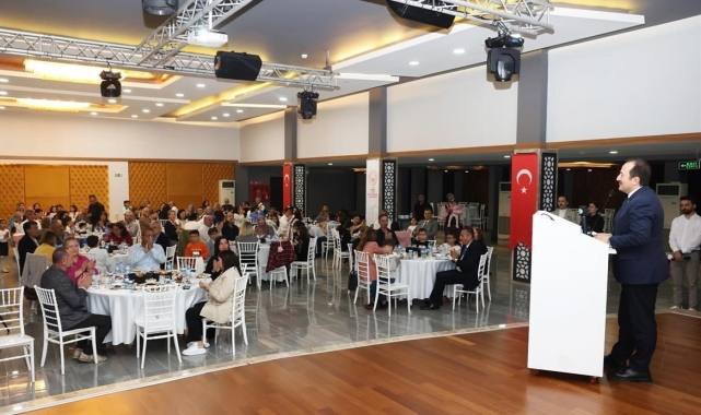 Vali Pehlivan: "Mersin'de koruyucu aile sayısı 253'e yükseldi"