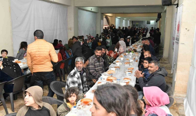 Vali Şıldak hayırseverlerin iftar programına katıldı
