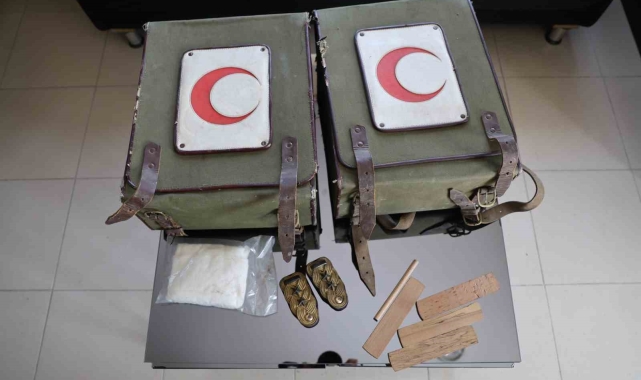 109 yıllık Kızılay 'Sıhhiye Çantaları' Çanakkale Savaşı'nın izlerini taşıyor