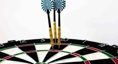 23 Nisan'a özel dart turnuvası