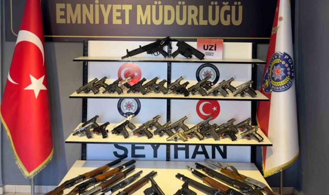 Adana'da 54 ruhsatsız silah ele geçirildi, 373 kişi yakalandı