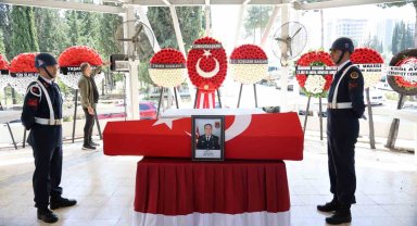 Adanalı Şehit Nebi Çullu gözyaşları içinde toprağa verildi