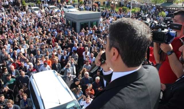 Adıyaman Belediye Başkanı Abdurrahman Tutdere mazbatasını aldı