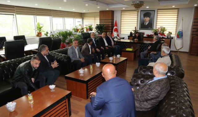 Ak Parti Belediye Meclis Üyelerinden Belediye Başkanına ziyaret
